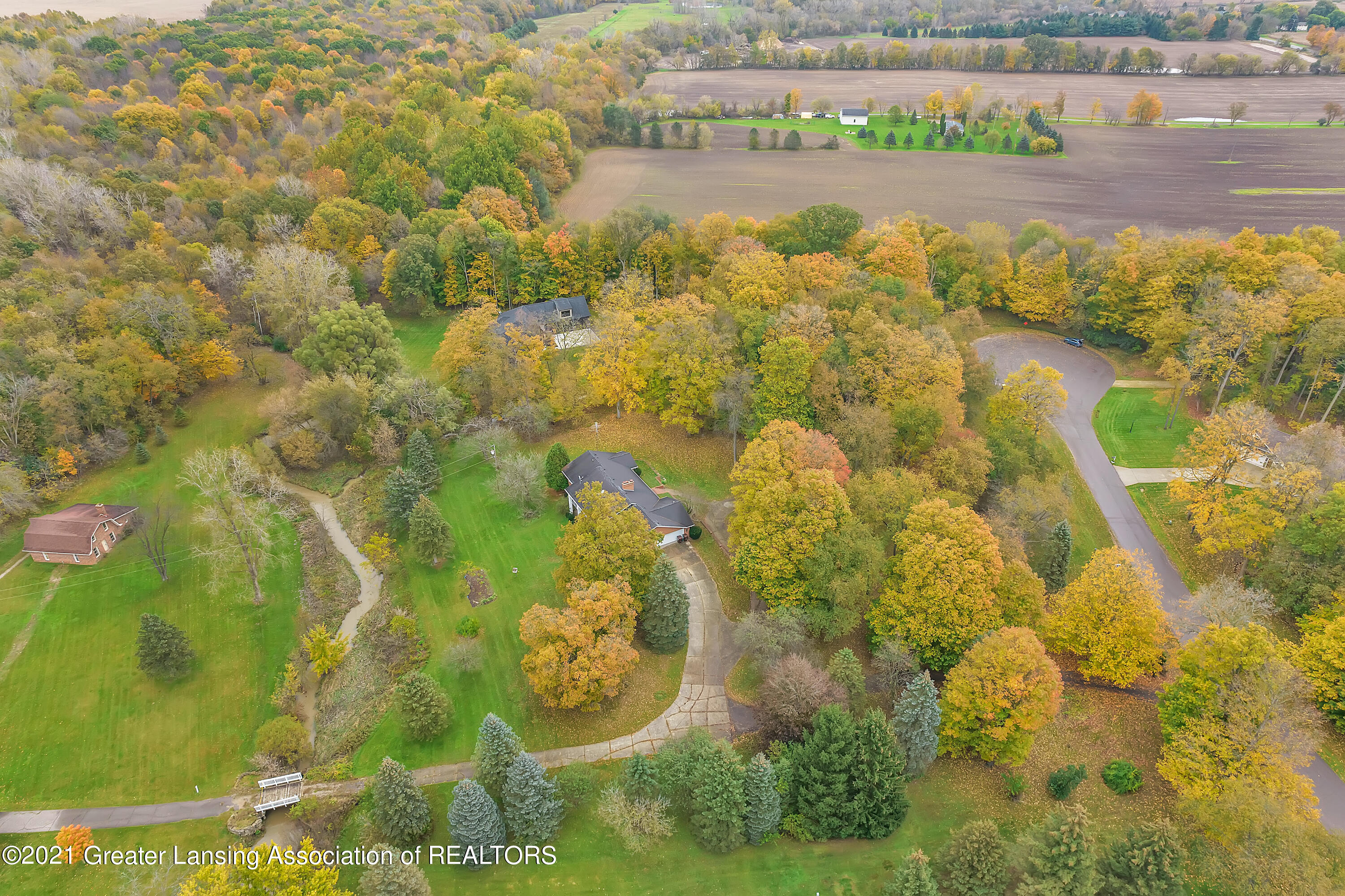 145 Three Oaks Road Okemos, MI 48864 - Photo 47 of 58 Aerial View