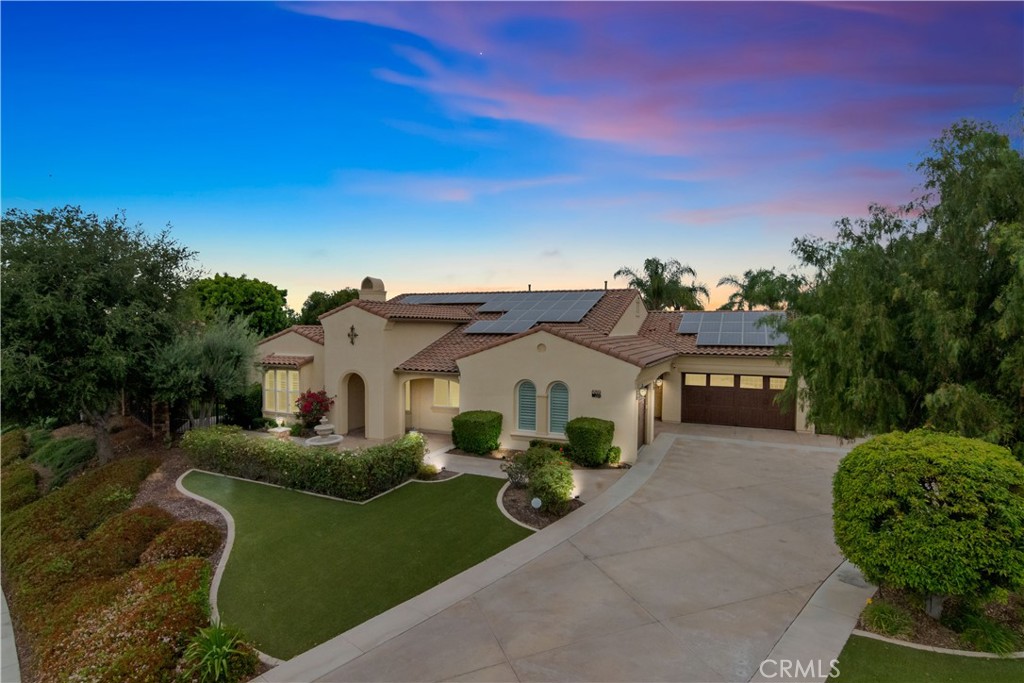 689 Crystal Mountain Circle Riverside, CA 92506 - Photo 7 of 74 Front Dusk