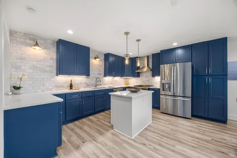 $350,000 | 5102 Birchmont Drive, Houston, TX 77091