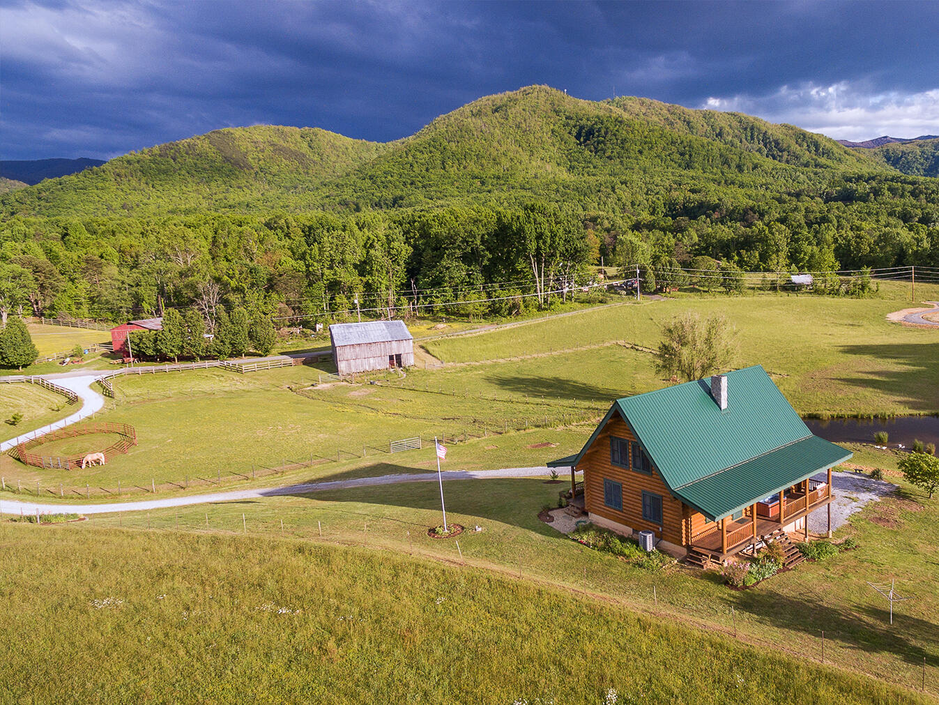 1230 Walters Road Greeneville, TN 37743 - Photo 7 of 30 05