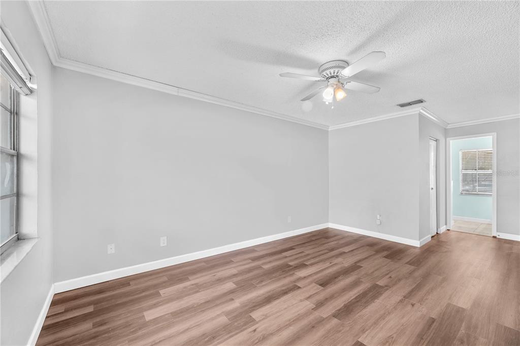 3619 Orangepointe Road Valrico, FL 33596 - Photo 14 of 26