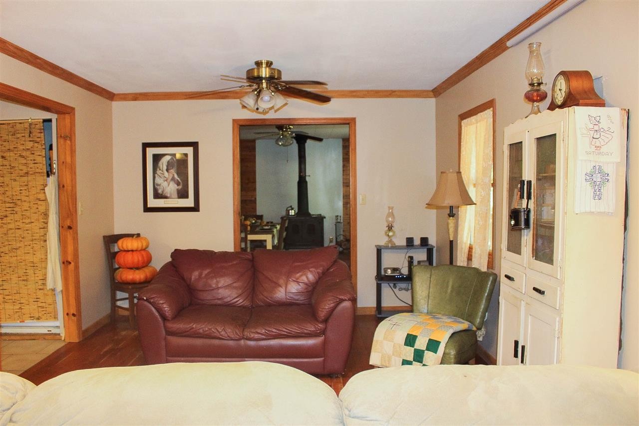 183 Parker Road Benton, TN 37307 - Photo 11 of 47 Gallery Image 11