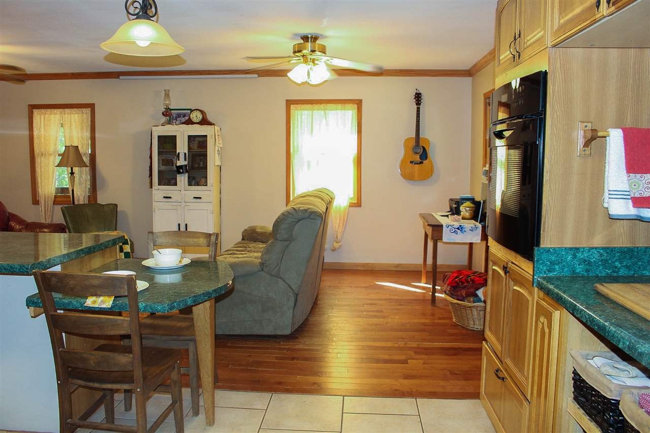 183 Parker Road Benton, TN 37307 - Photo 10 of 47 Gallery Image 10