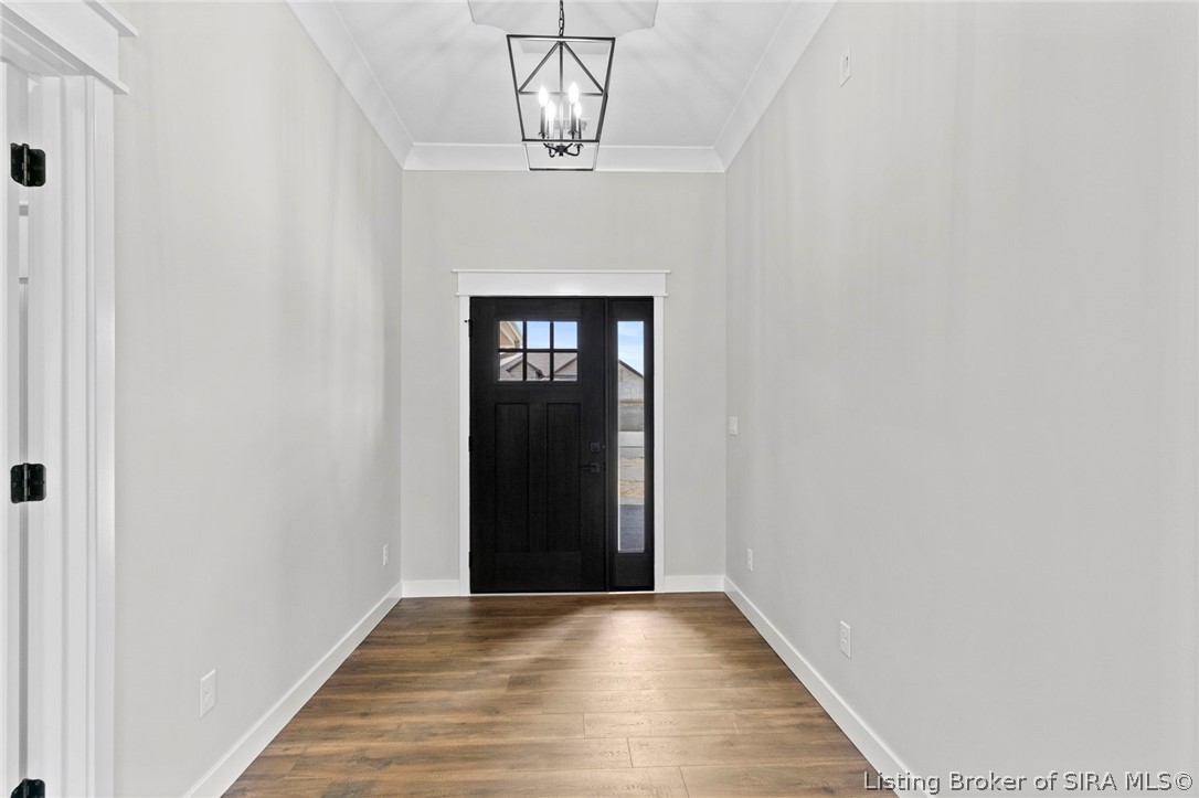 110 West Greene Court Hanover, IN 47243 - Photo 4 of 26 Foyer