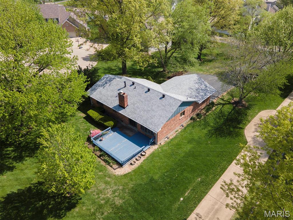 6515 Christopher Drive St. Louis, MO 63129 - Photo 17 of 61