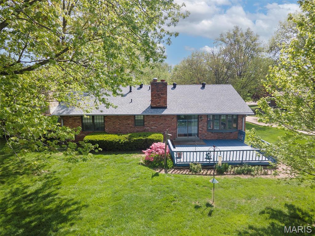 6515 Christopher Drive St. Louis, MO 63129 - Photo 18 of 61