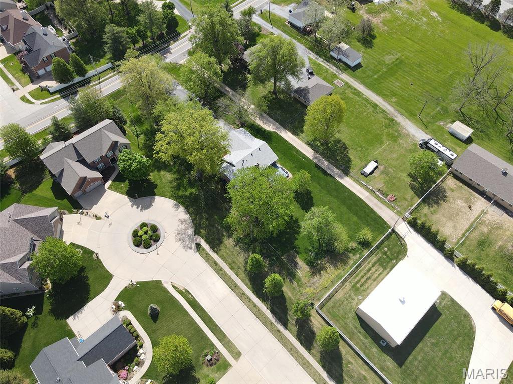 6515 Christopher Drive St. Louis, MO 63129 - Photo 22 of 61