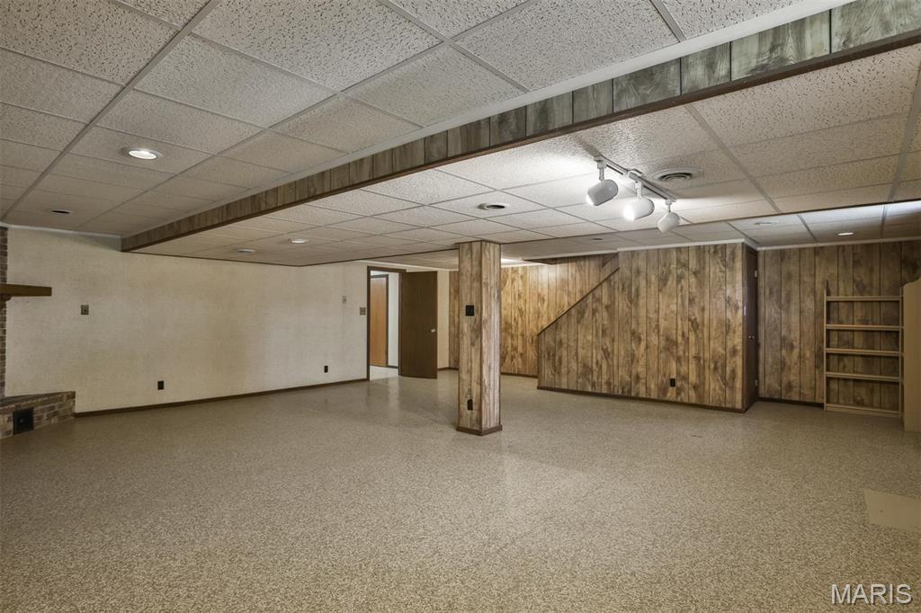 6515 Christopher Drive St. Louis, MO 63129 - Photo 52 of 61