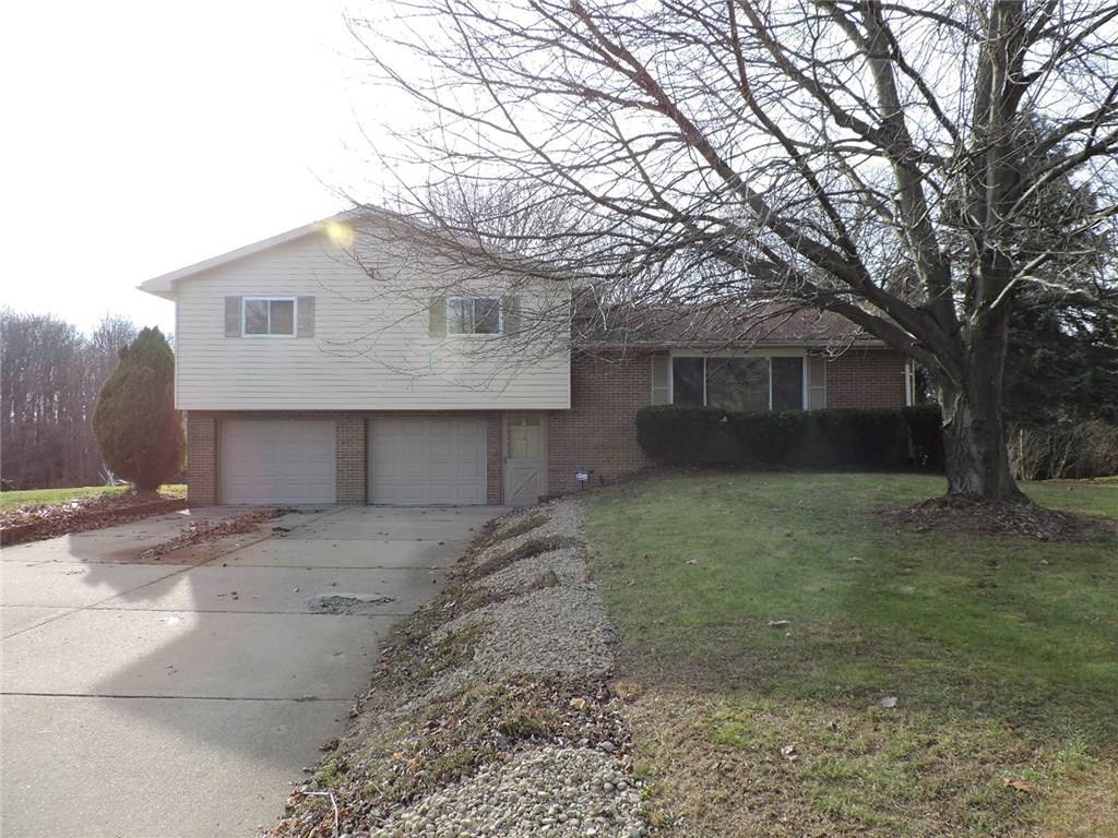 809 Sunset Drive Butler, PA 16001 - Photo 1 of 21 Ext Front