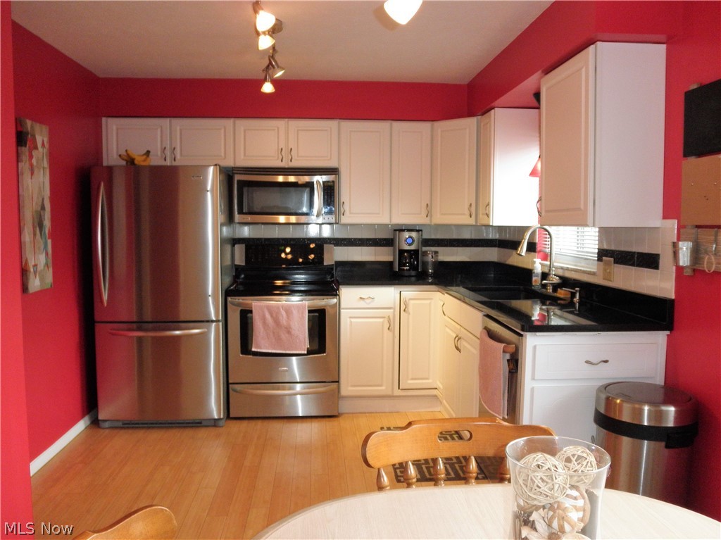 19630 Lorain Road, Unit 1 Cleveland, OH 44126 - Photo 6 of 18 Gallery Image 6