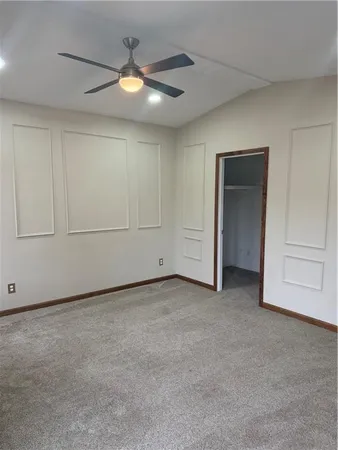 $325,000 | 727 North Leonard Street, Girard, KS 66743