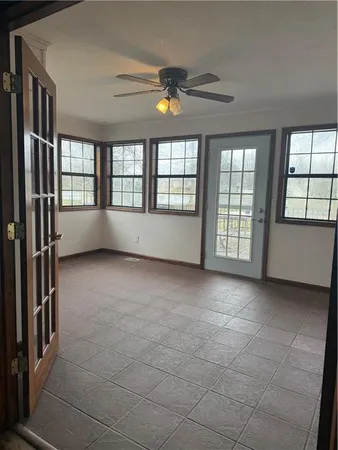 $325,000 | 727 North Leonard Street, Girard, KS 66743