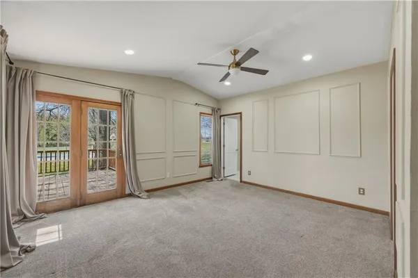 $325,000 | 727 North Leonard Street, Girard, KS 66743