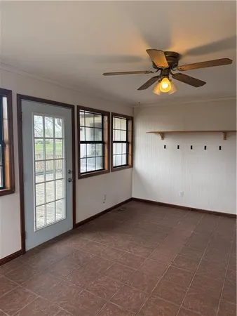 $325,000 | 727 North Leonard Street, Girard, KS 66743