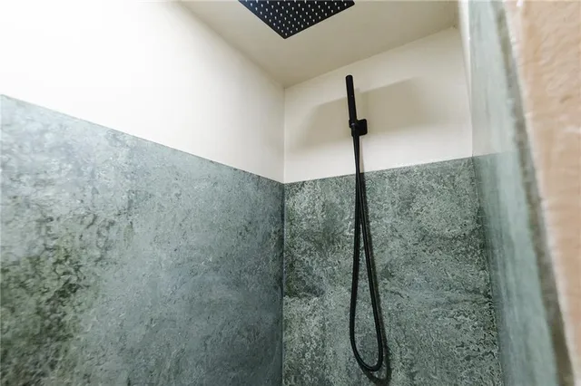 $340,000 | 727 North Leonard Street, Girard, KS 66743