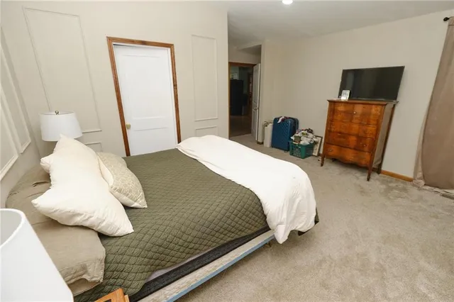 $340,000 | 727 North Leonard Street, Girard, KS 66743