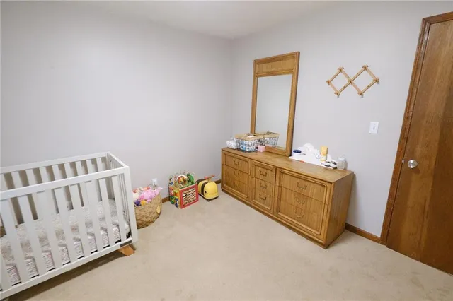 $340,000 | 727 North Leonard Street, Girard, KS 66743