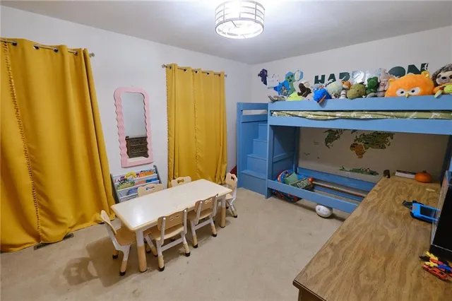 $340,000 | 727 North Leonard Street, Girard, KS 66743