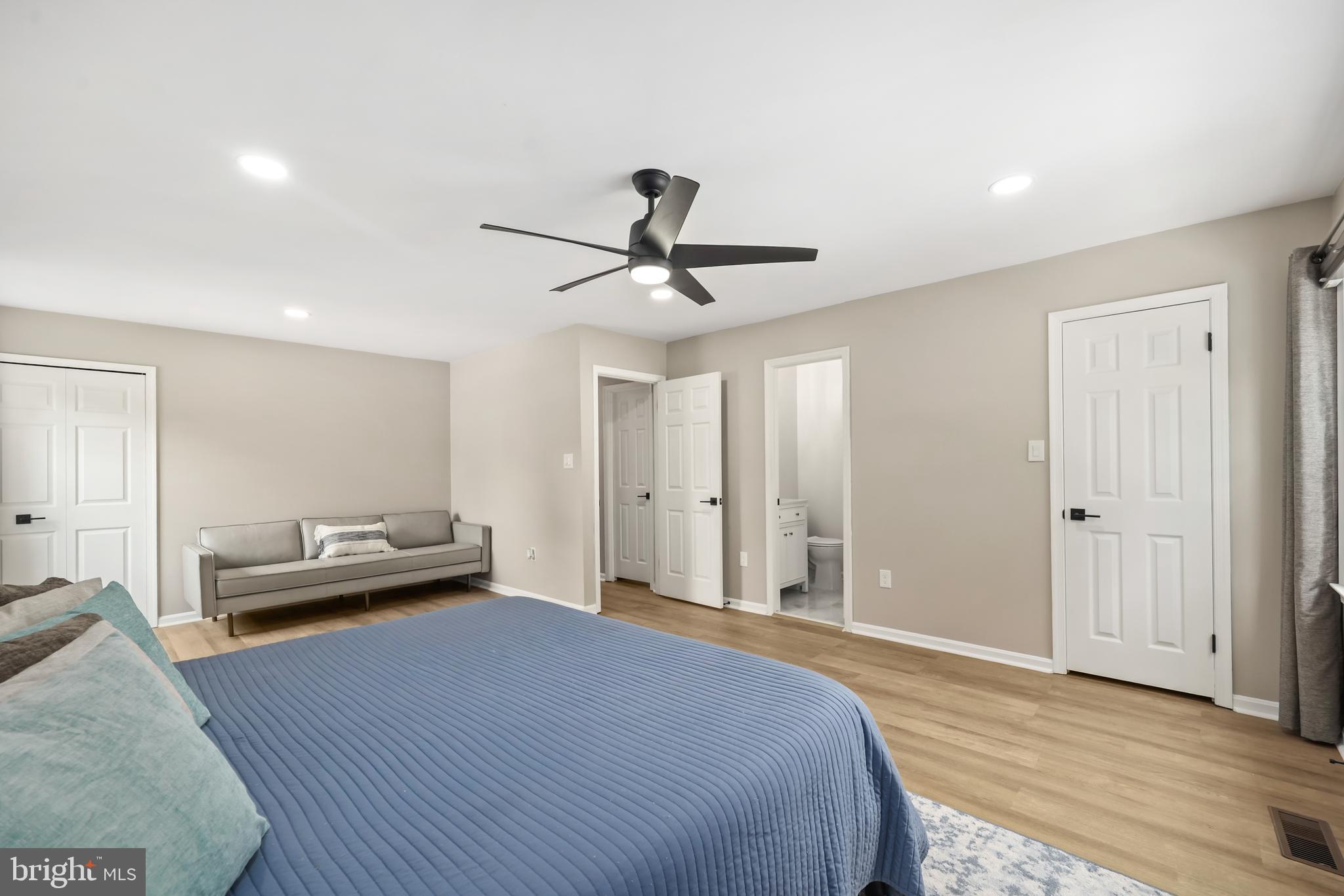 8311 Timber Brook Lane Springfield, VA 22153 - Photo 25 of 46 Primary Suite