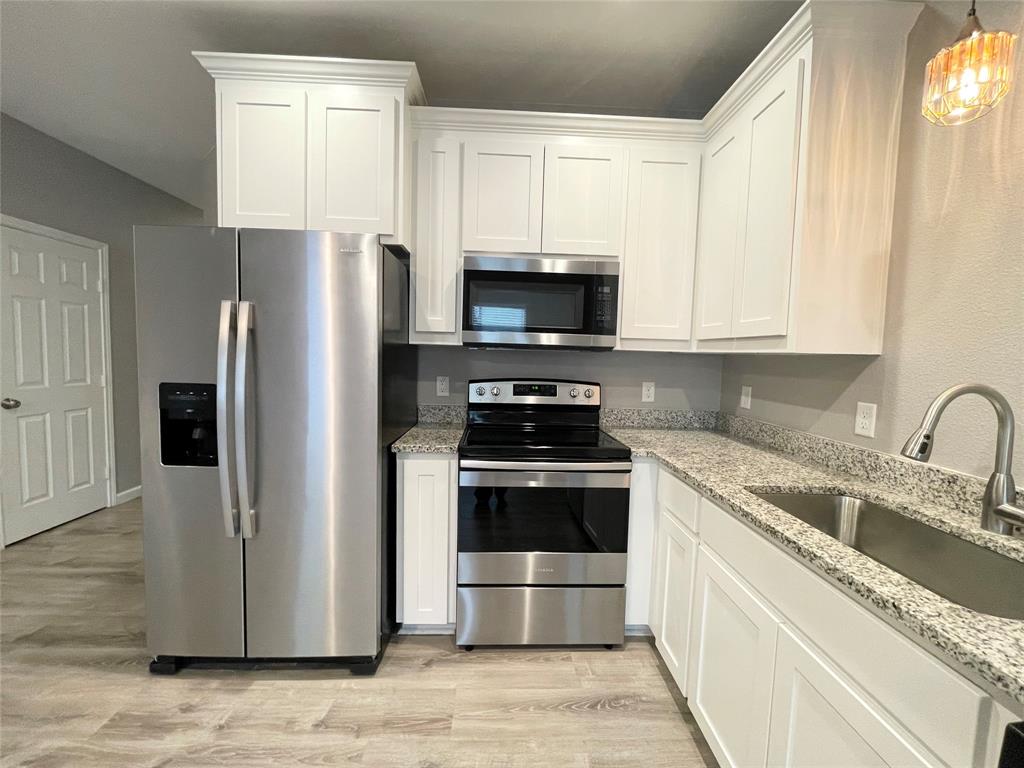 120 Ridgmar Road, Unit 103 Weatherford, TX 76088 - Photo 7 of 19 Gallery Image 7