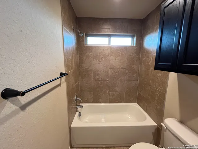 $1,495 | 6411 Luglio Lane, Unit 101, San Antonio, TX 78233