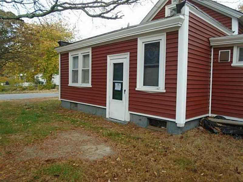 2856 West Shore Road Warwick, RI 02889 - Photo 4 of 10 Other.