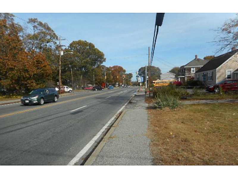 2856 West Shore Road Warwick, RI 02889 - Photo 9 of 10 Other.