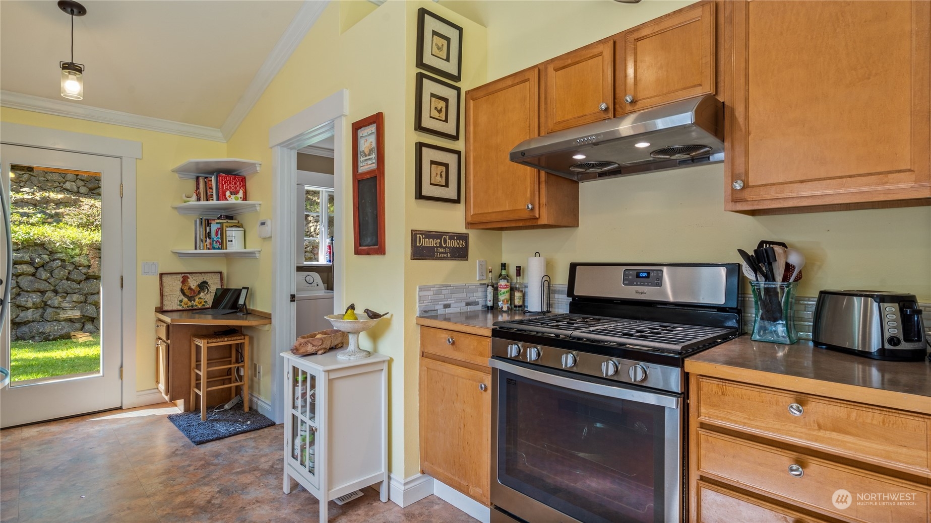 5089 David Road Northwest Bremerton, WA 98312 - Photo 10 of 34 Gallery Image 10