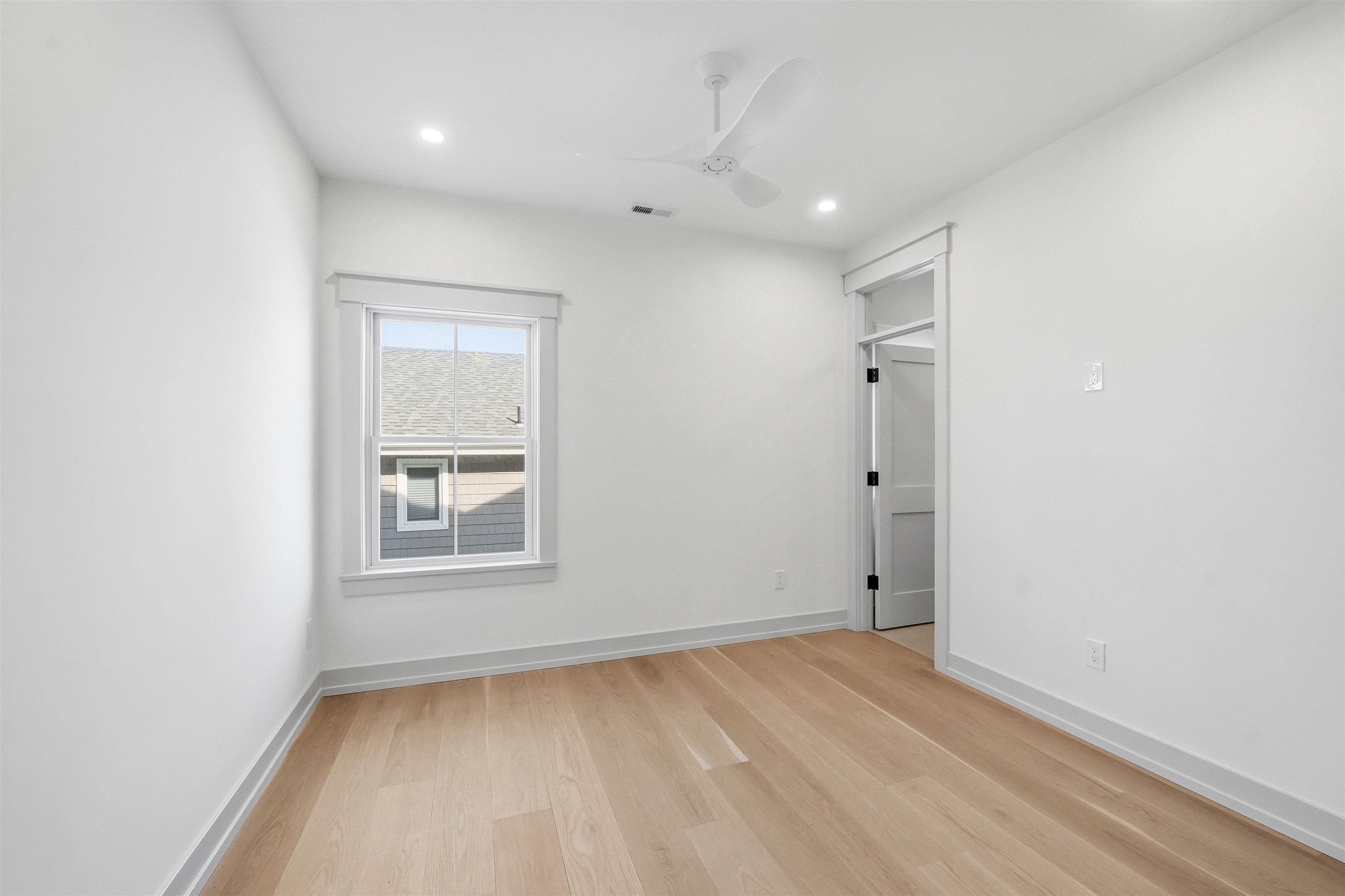 166 99th Street Stone Harbor, NJ 08247 - Photo 36 of 49