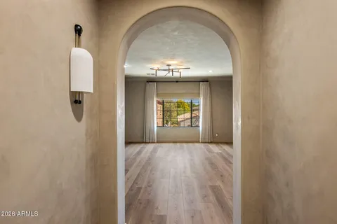 $1,190,000 | 24226 North 25th Street, Phoenix, AZ 85024