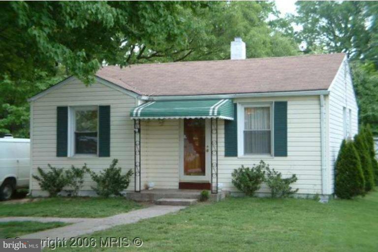 172 Riverside Road Essex, MD 21221 - Photo 1 of 1 Exterior (Main)