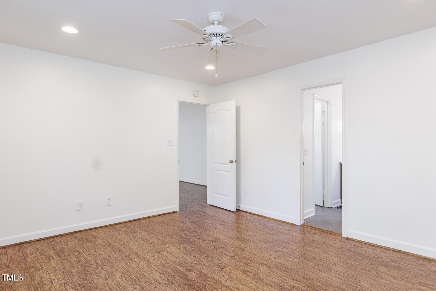 1410 Mahonia Court Raleigh, NC 27615 - Photo 14 of 25 1410 Mahonia Court-27