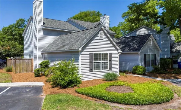 $3,600 | 1321 Cassidy Court, Unit A, Mount Pleasant, SC 29464