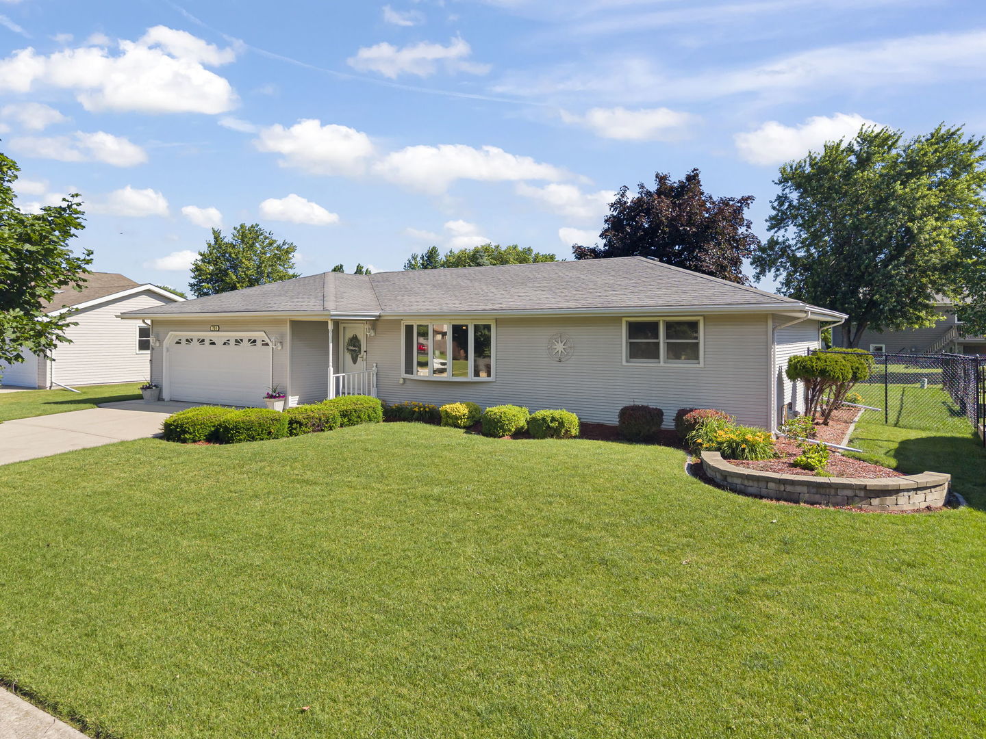760 Bon Terre Road New Lenox, IL 60451 - Photo 27 of 44