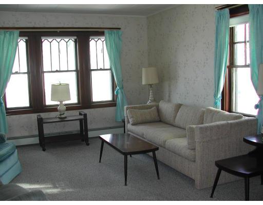 8 Brier Road Boston, MA 02132 - Photo 5 of 6 Gallery Image 5