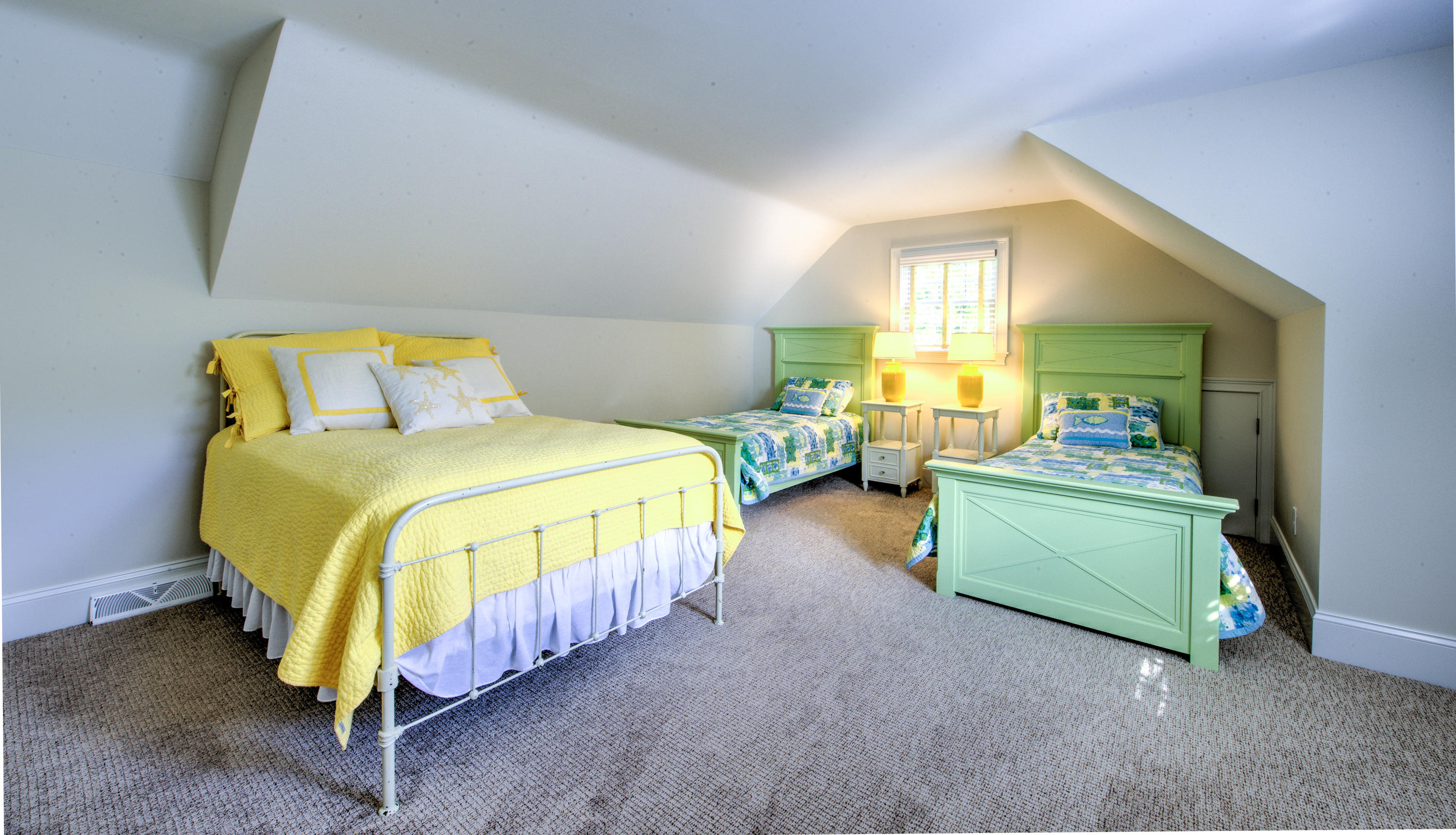 4 Hill Creek Road Centerville, MA 02632 - Photo 25 of 27 a bed room with a bed and a bedroom