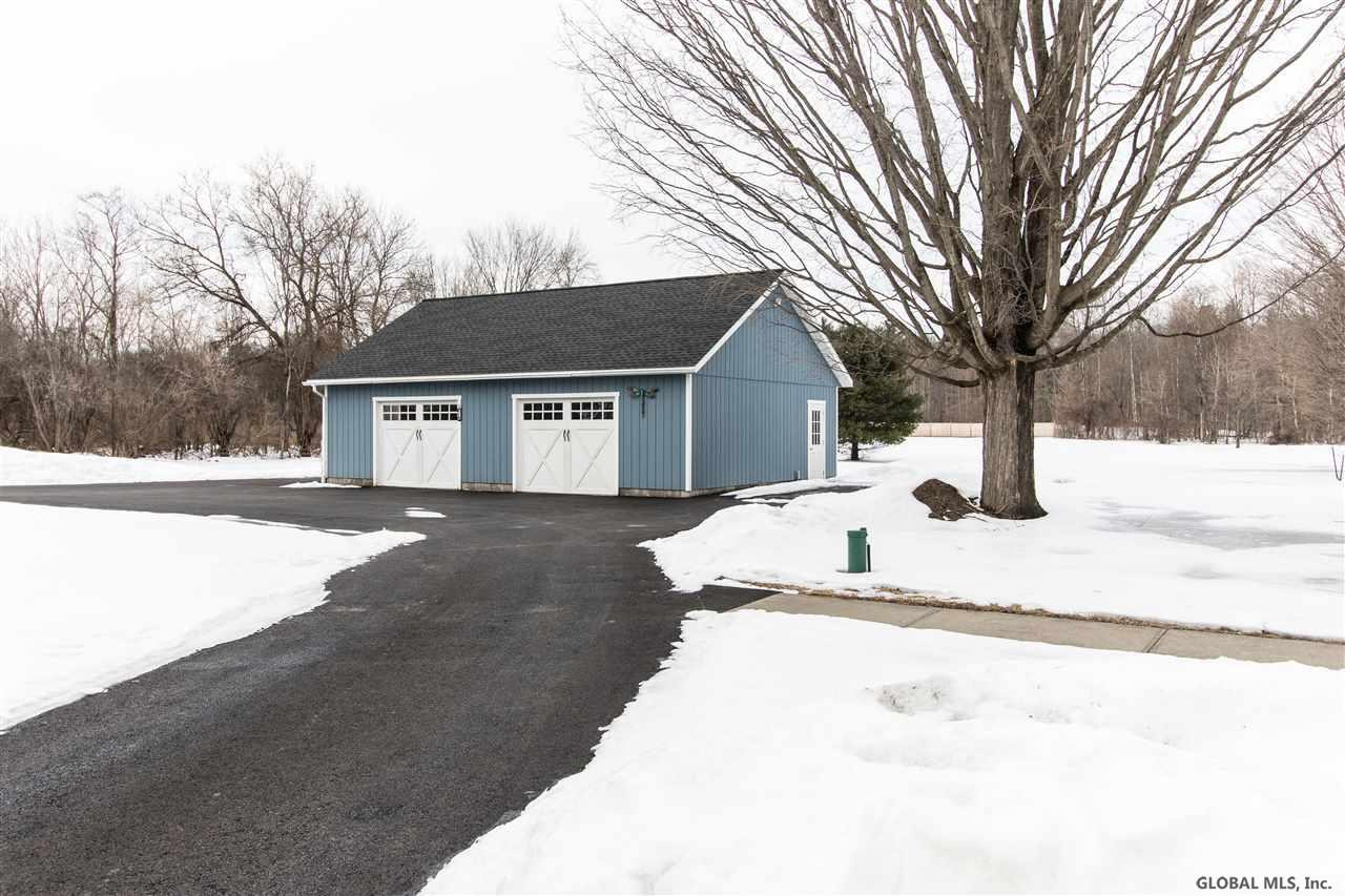 371 Riverview Road Rexford, NY 12148 - Photo 18 of 58 Photo 18