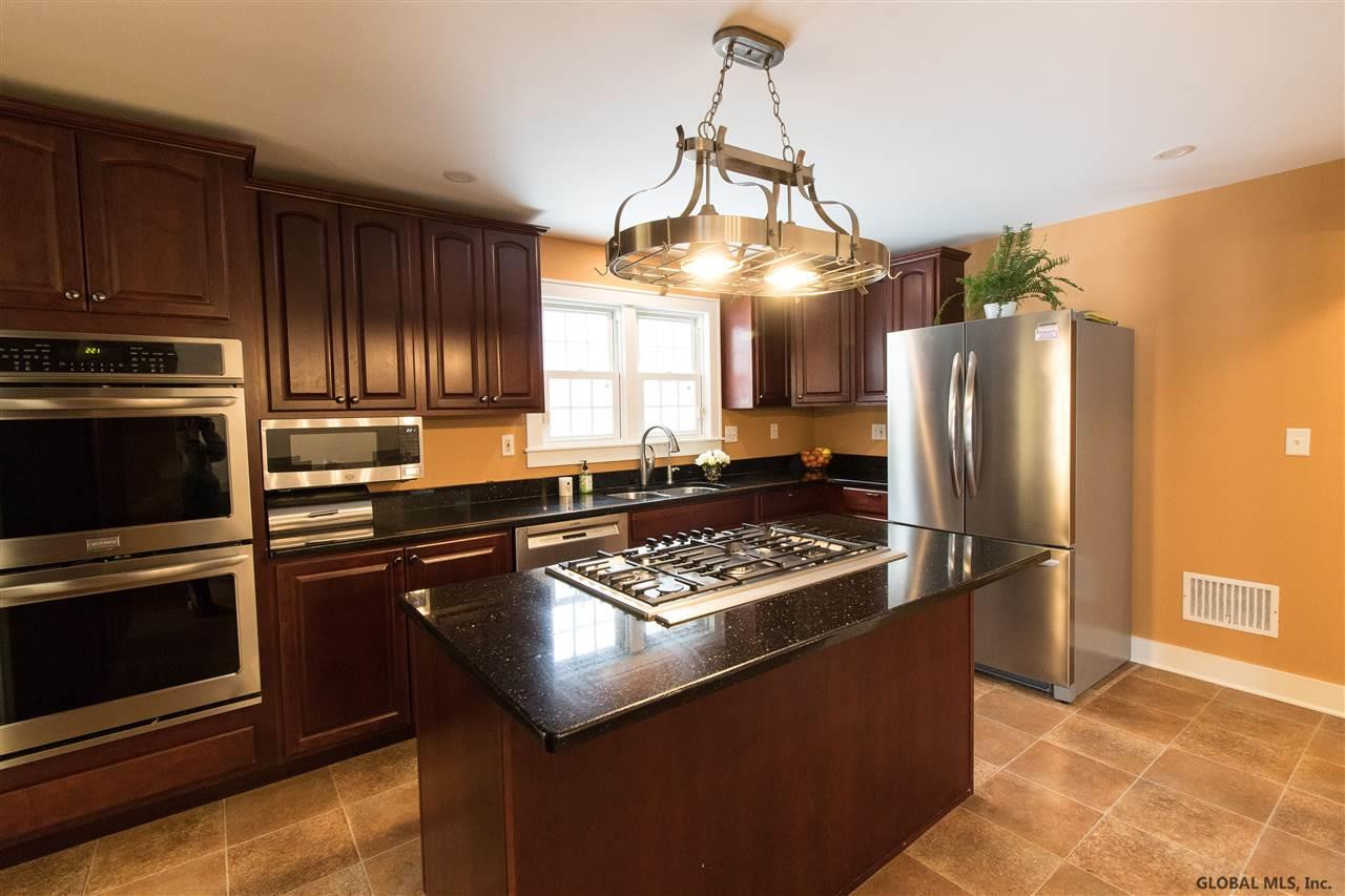 371 Riverview Road Rexford, NY 12148 - Photo 4 of 58 Photo 4