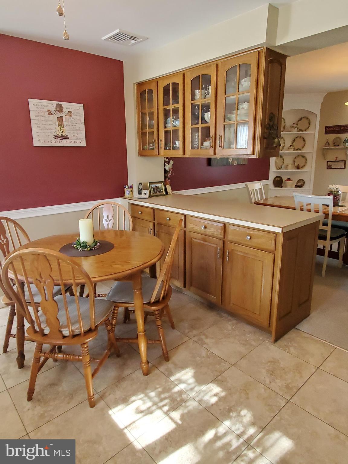 798 Southern Road York, PA 17403 - Photo 9 of 32 Gallery Image 9