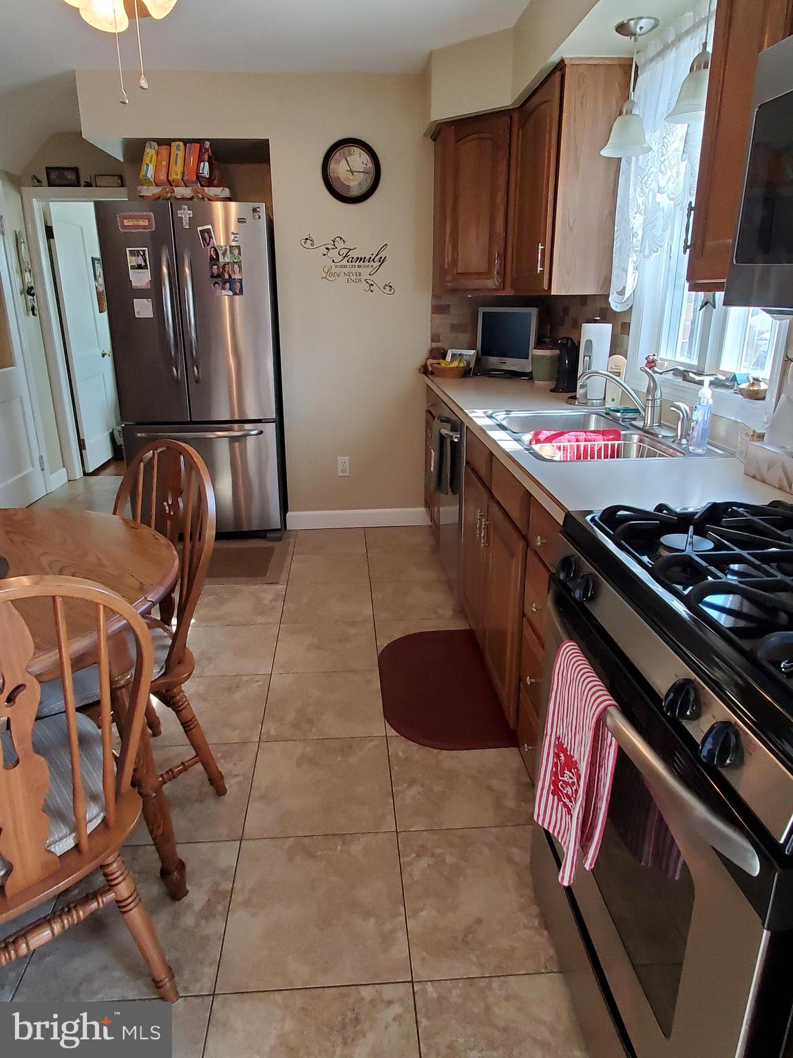 798 Southern Road York, PA 17403 - Photo 10 of 32 Gallery Image 10