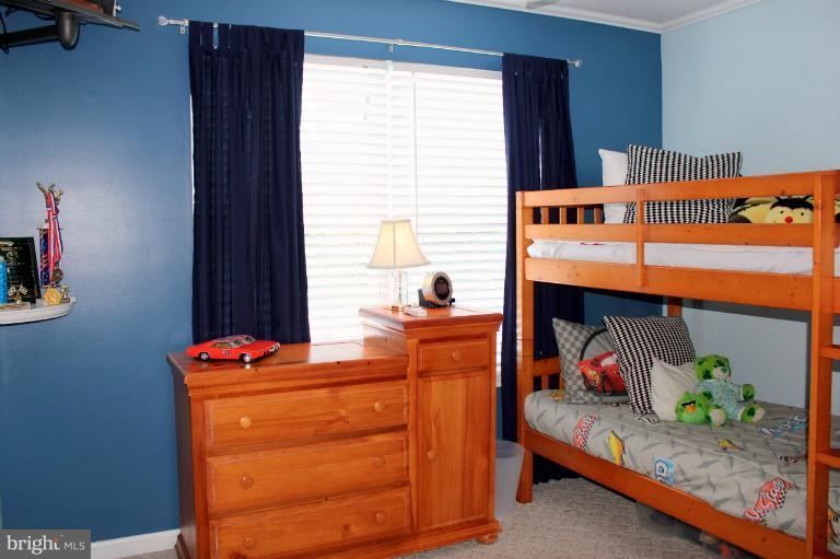 111 Riverside Road Edgewater, MD 21037 - Photo 4 of 27 Bedroom