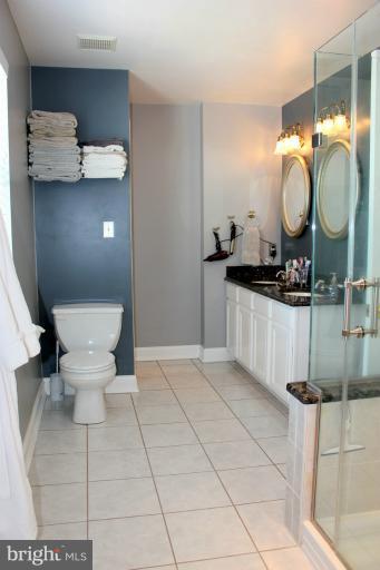 111 Riverside Road Edgewater, MD 21037 - Photo 5 of 27 Bath (Master)