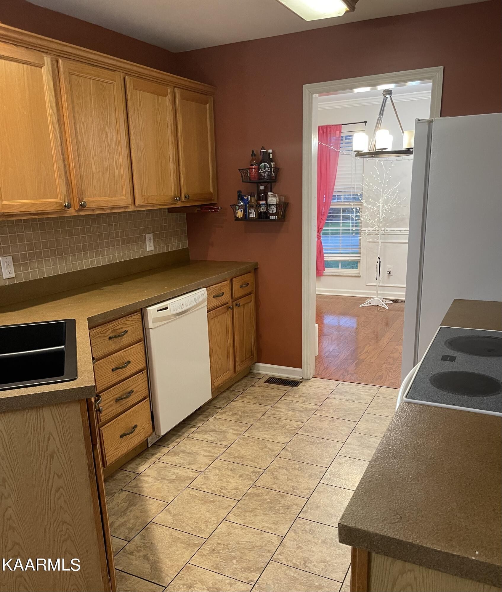 7237 Emerald Heath Road Powell, TN 37849 - Photo 8 of 14 Gallery Image 8