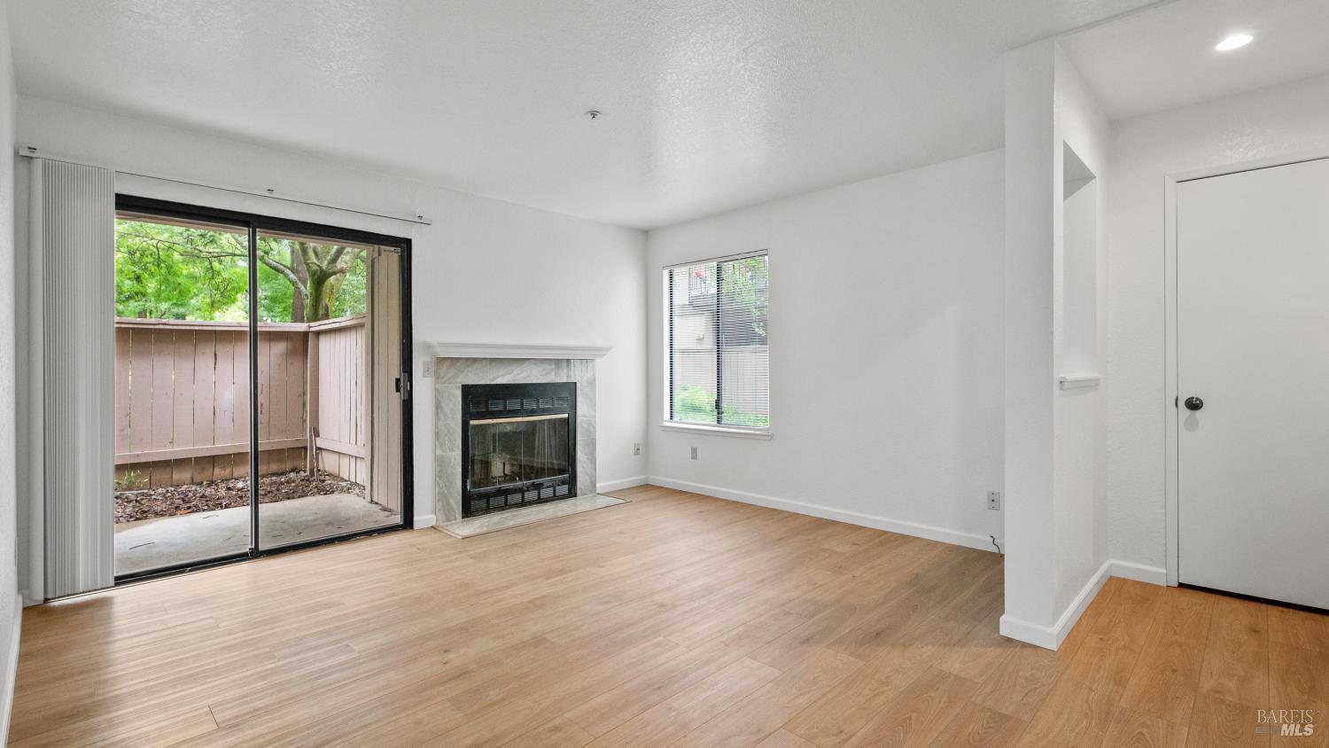 1801 Marshall Road, Unit 905 Vacaville, CA 95687 - Photo 4 of 19