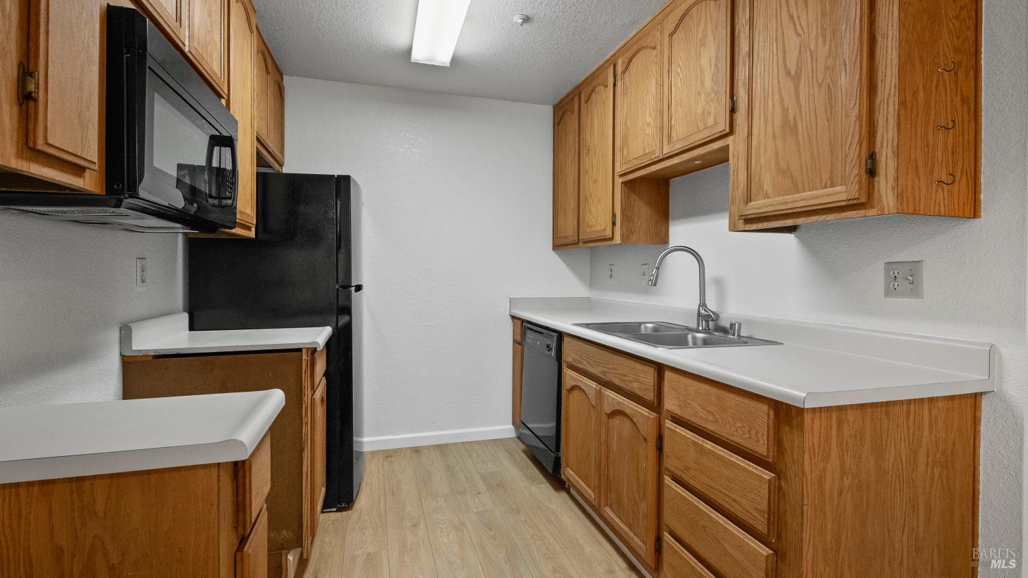 1801 Marshall Road, Unit 905 Vacaville, CA 95687 - Photo 10 of 19