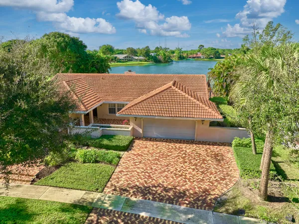 $2,990,000 | 7691 Estrella Circle, Boca Raton, FL 33433