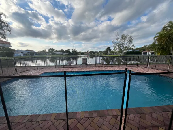$2,990,000 | 7691 Estrella Circle, Boca Raton, FL 33433