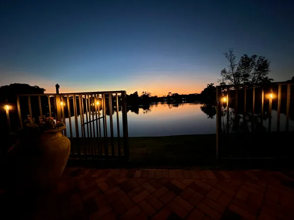 $2,990,000 | 7691 Estrella Circle, Boca Raton, FL 33433