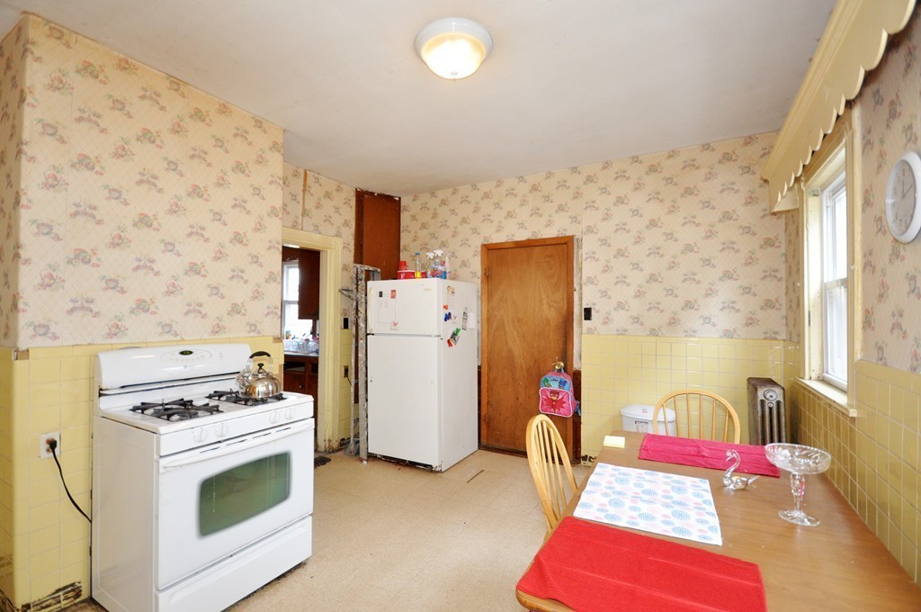 52 Highland Road Somerville, MA 02144 - Photo 14 of 24 Gallery Image 14