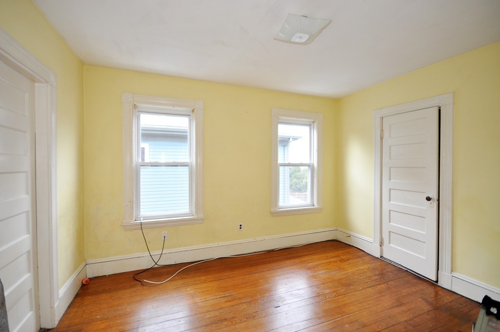 52 Highland Road Somerville, MA 02144 - Photo 16 of 24 Gallery Image 16